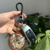 单宠挂件 (7) Custom Pet Portrait Leather Keychain - Handmade 3D Embossed DogCat Portrait - Unique Commemorative Gift and Everyday Accessory